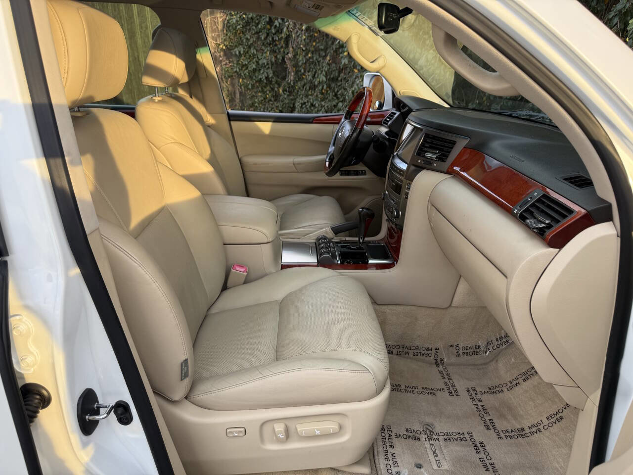 Used 2008 Lexus LX 570 4WD image 15