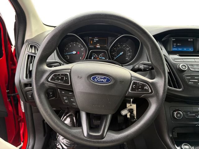Used 2017 Ford Focus SE image 15