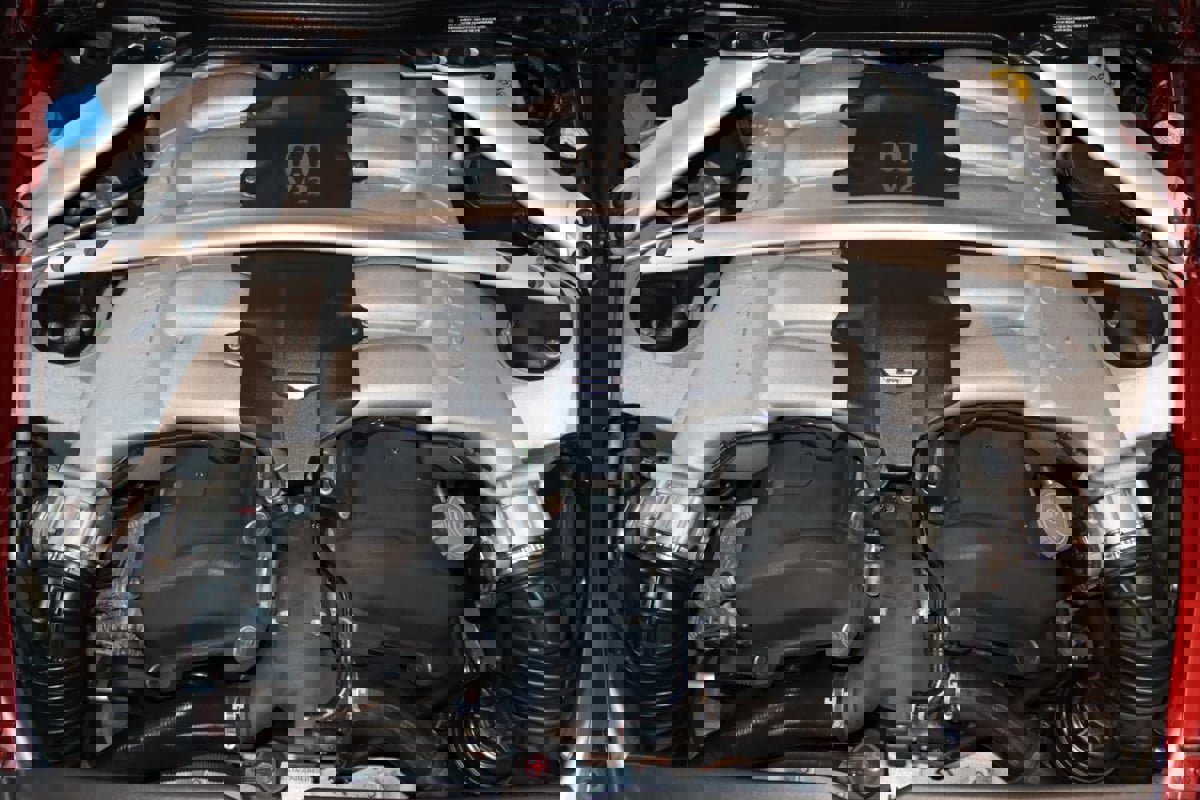 Used 2006 Aston Martin DB9 Coupe RWD image 17