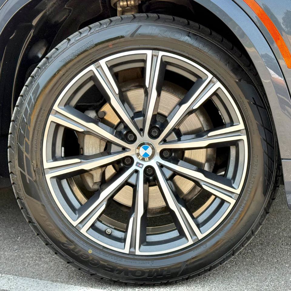 Used 2019 BMW X5 xDrive40i w/ M Sport Package AWD/4WD image 30