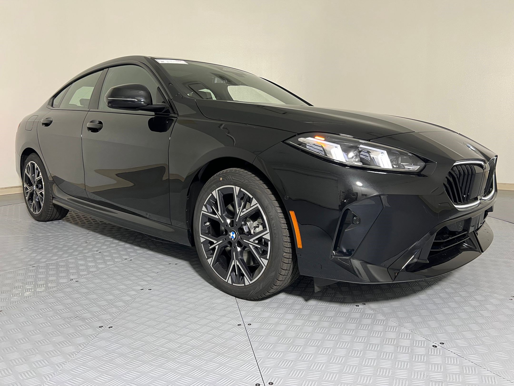 Used 2026 BMW 228i xDrive w/ Technology Package image 7