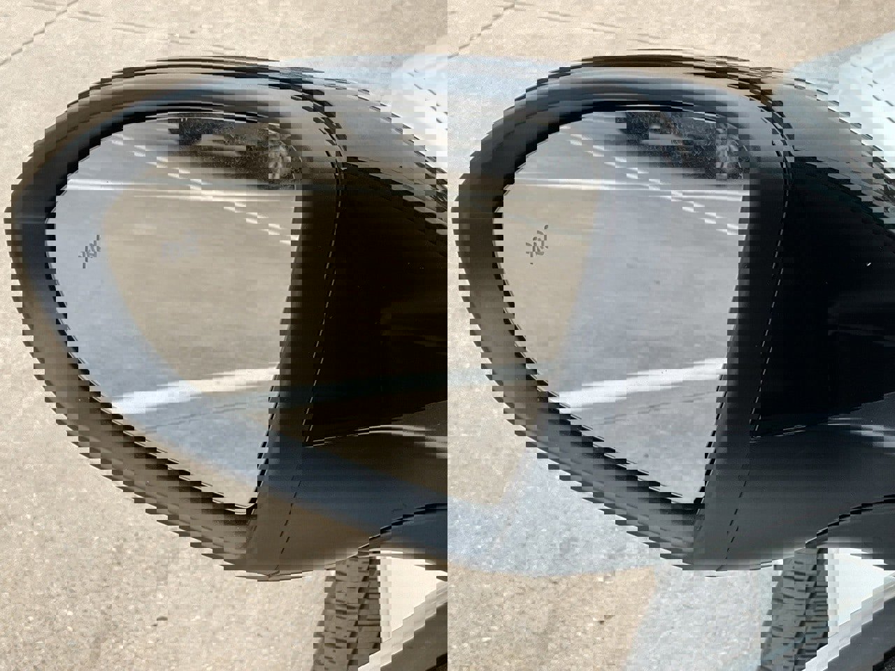 Used 2025 Volkswagen Jetta Sport image 11