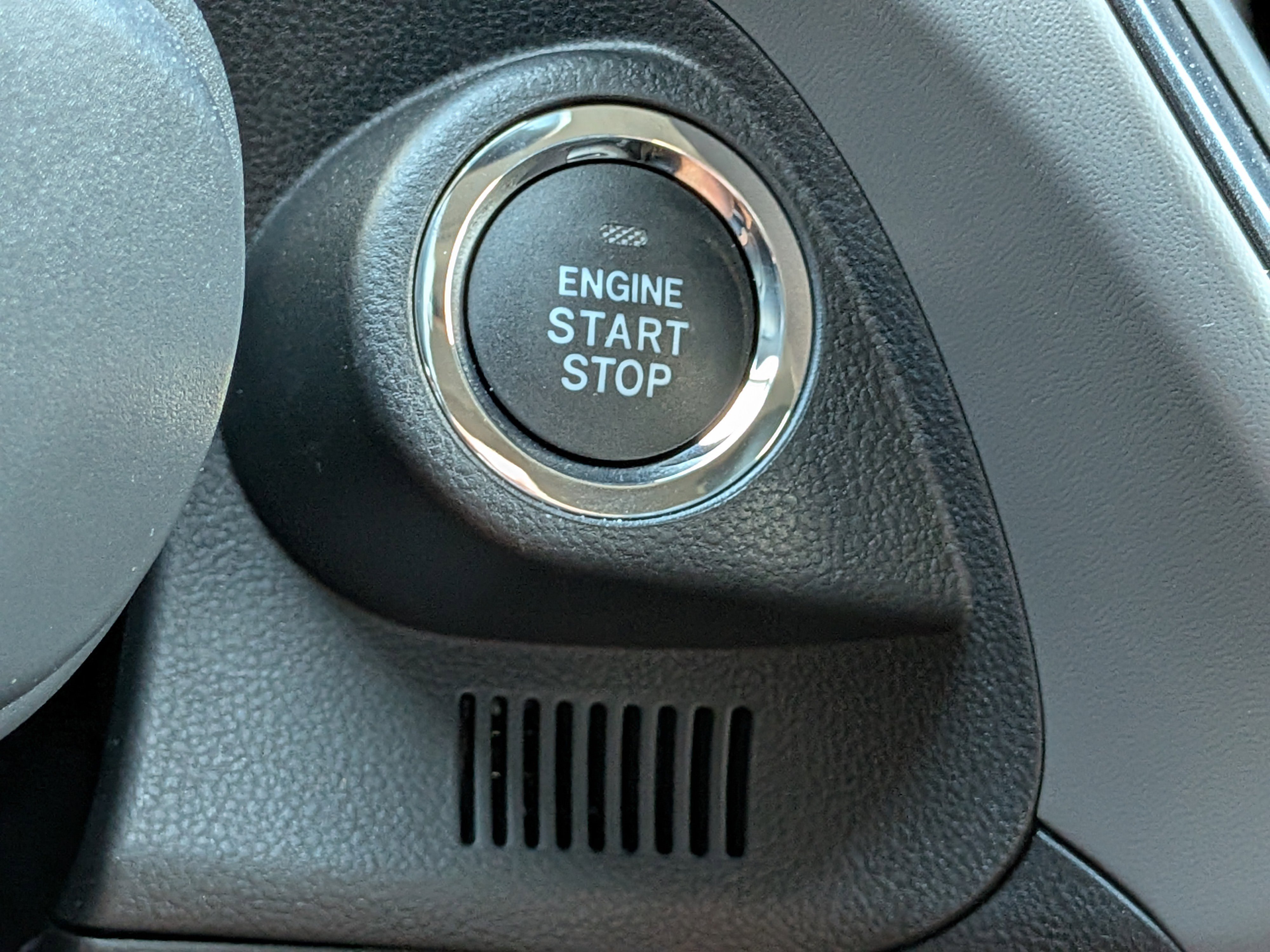 Certified 2025 Subaru Crosstrek 2.5i Limited w/ Popular Package #3A AWD/4WD image 28