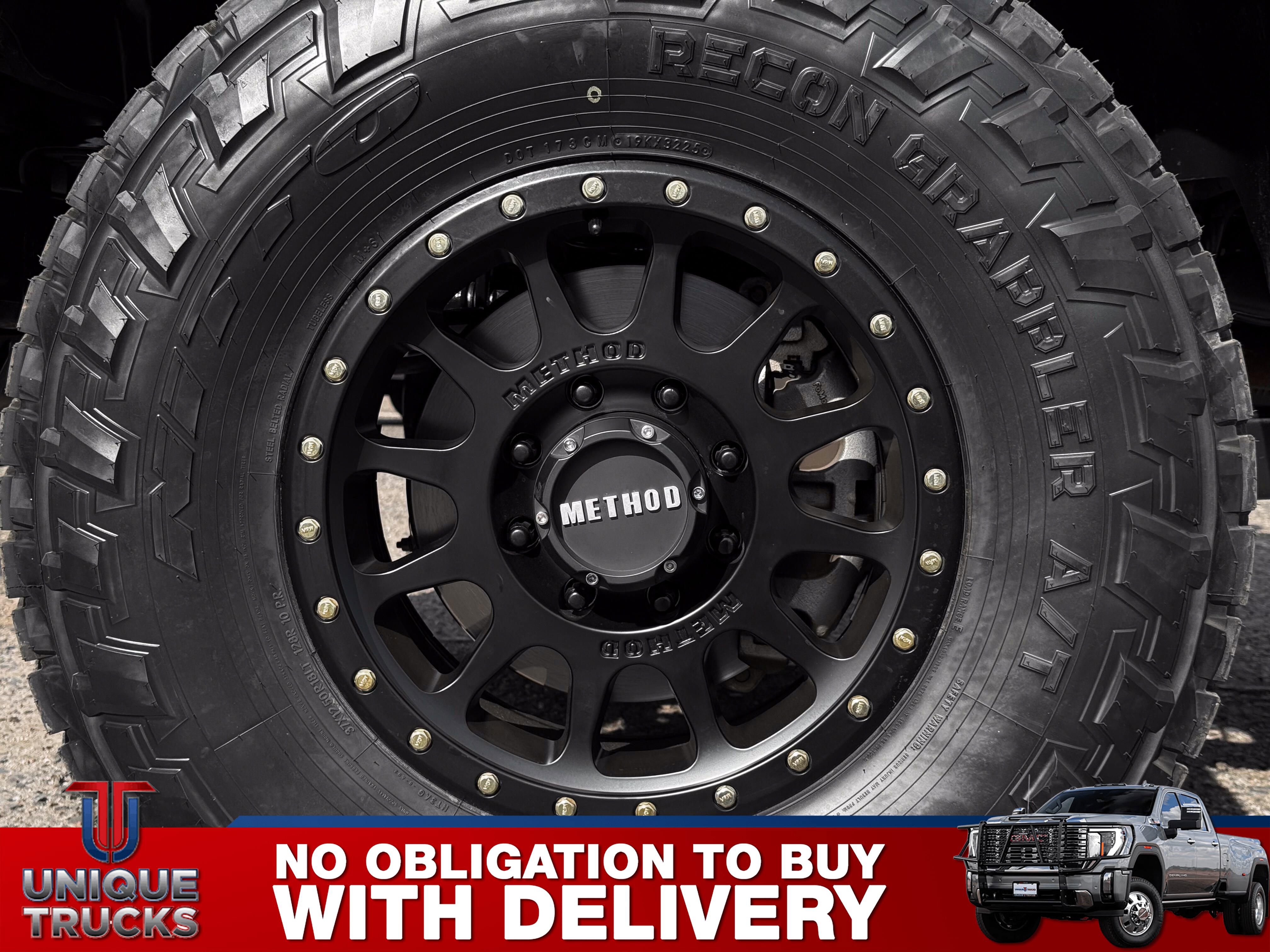 Used 2025 Ford F350 Platinum image 12