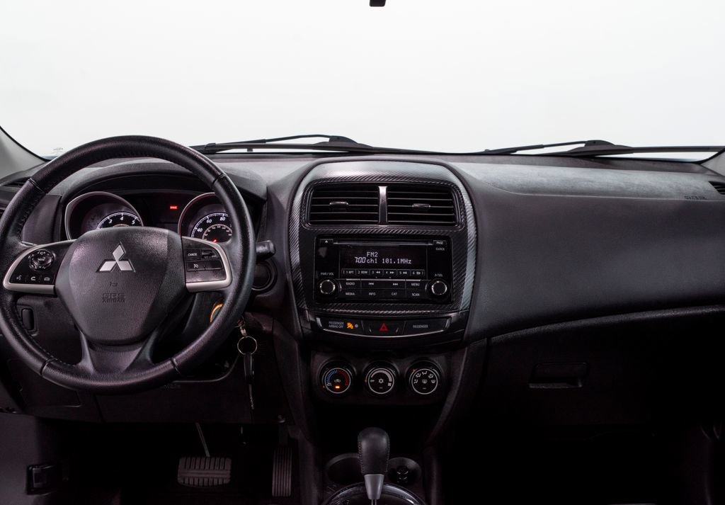 Used 2015 Mitsubishi Outlander Sport ES AWD/4WD image 18