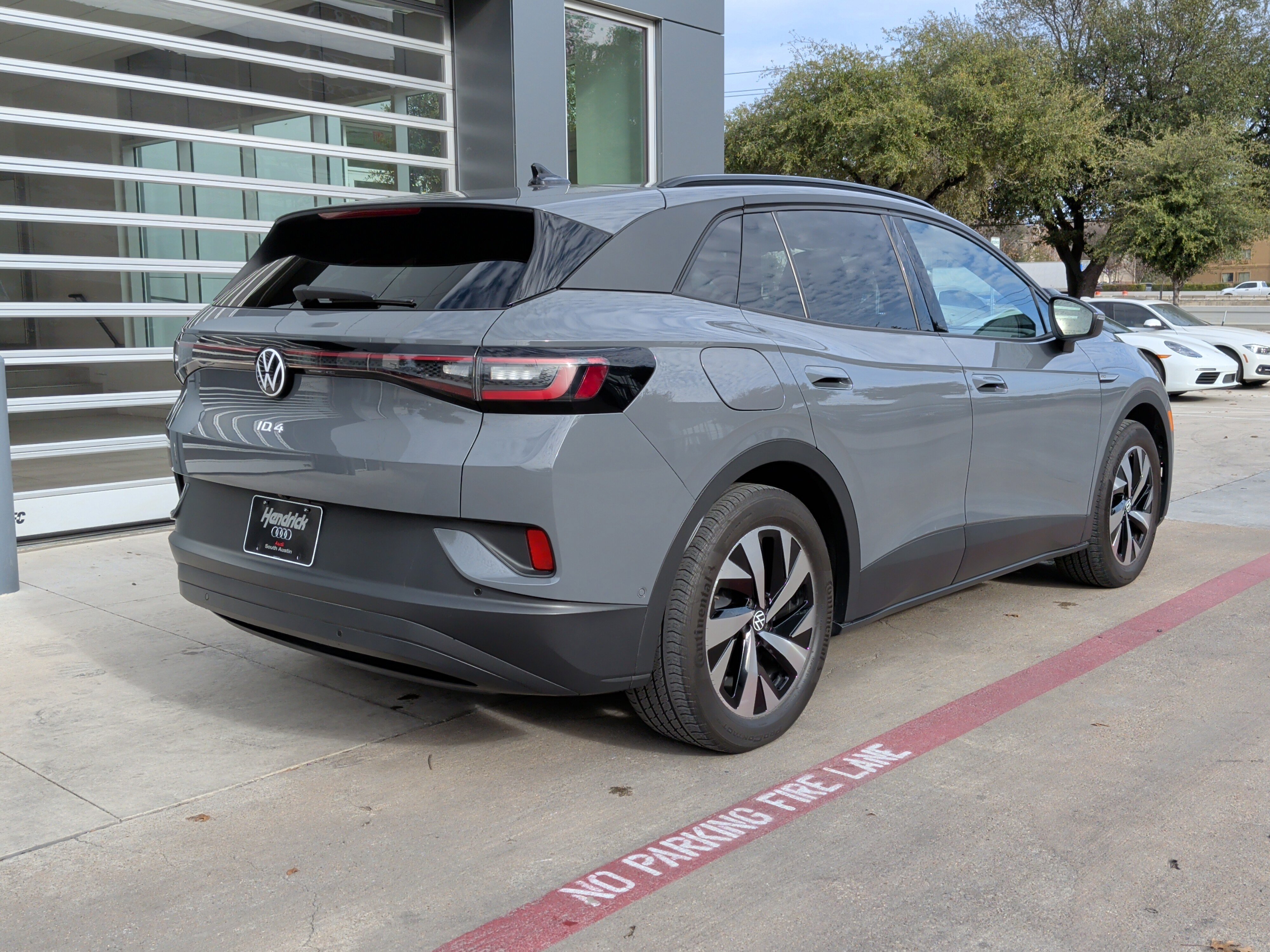 Used 2023 Volkswagen ID.4 Pro image 10