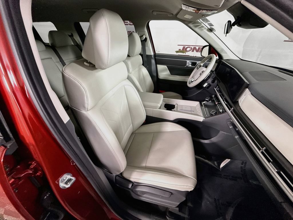 Certified 2024 Hyundai Santa Fe SEL AWD/4WD image 32