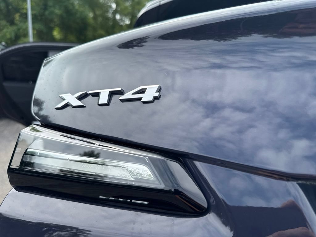 Used 2025 Cadillac XT4 Sport AWD/4WD image 16
