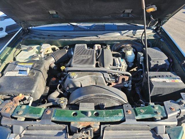 Used 2002 GMC Envoy SLT image 34