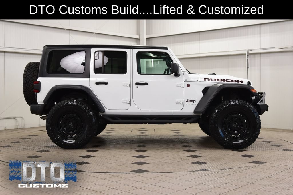 Used 2025 Jeep Wrangler Unlimited Rubicon AWD/4WD image 8
