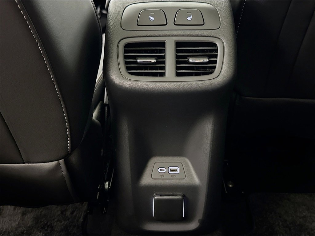 Certified 2023 Buick Envision Avenir image 25