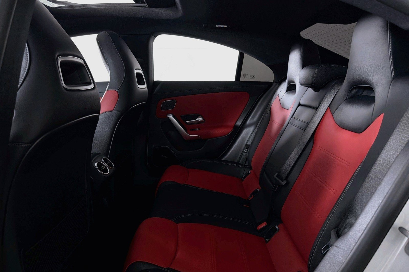 Certified 2023 Mercedes-Benz CLA 250 image 9