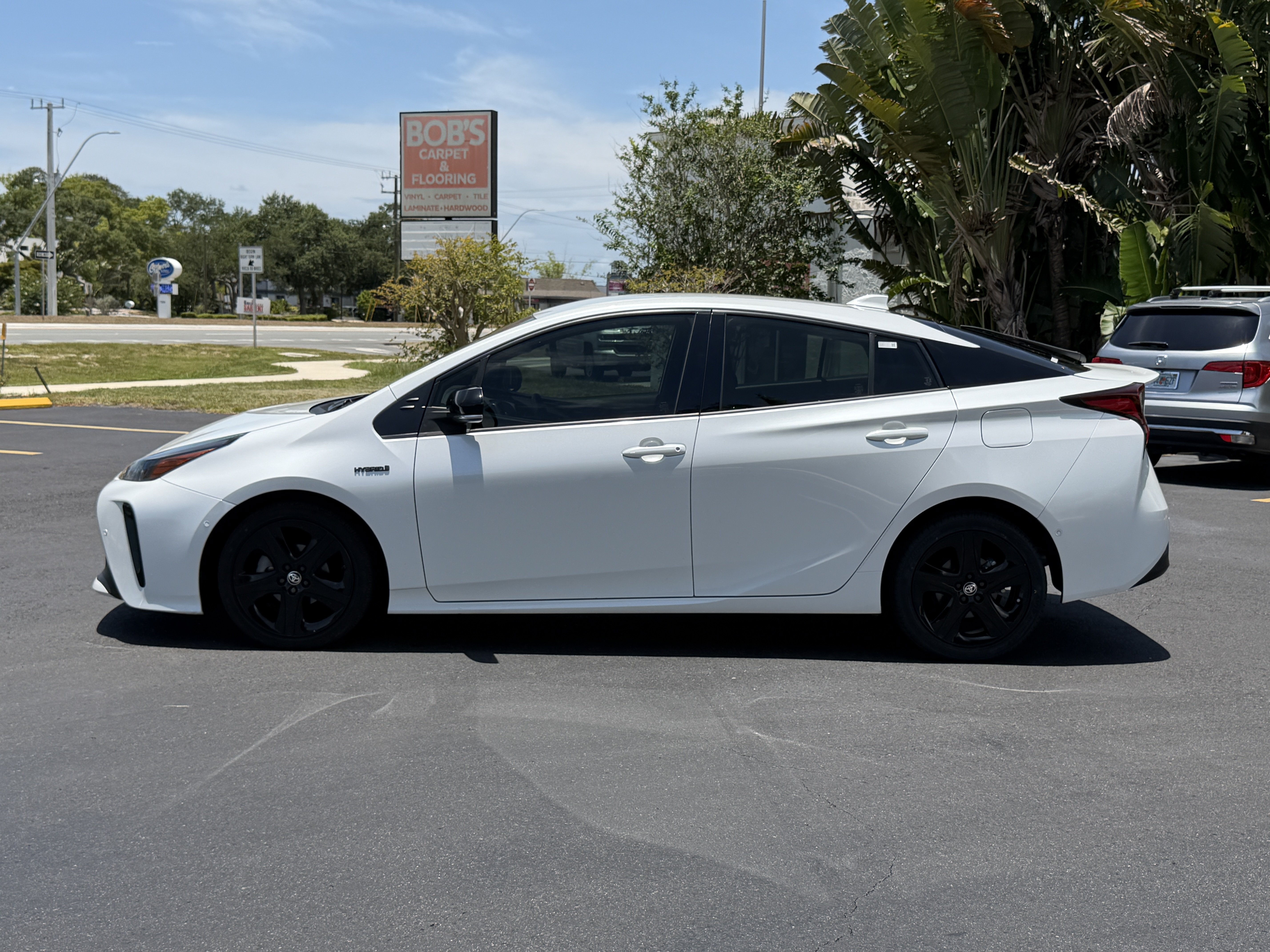 Used 2021 Toyota Prius FWD image 8