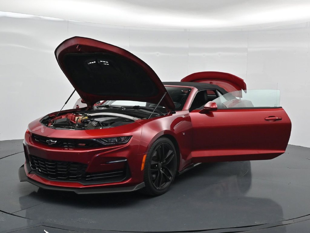 Used 2023 Chevrolet Camaro SS RWD image 36