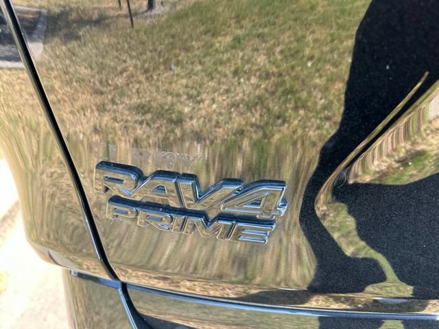 Used 2023 Toyota RAV4 SE w/ Weather & Moonroof Package AWD/4WD image 6