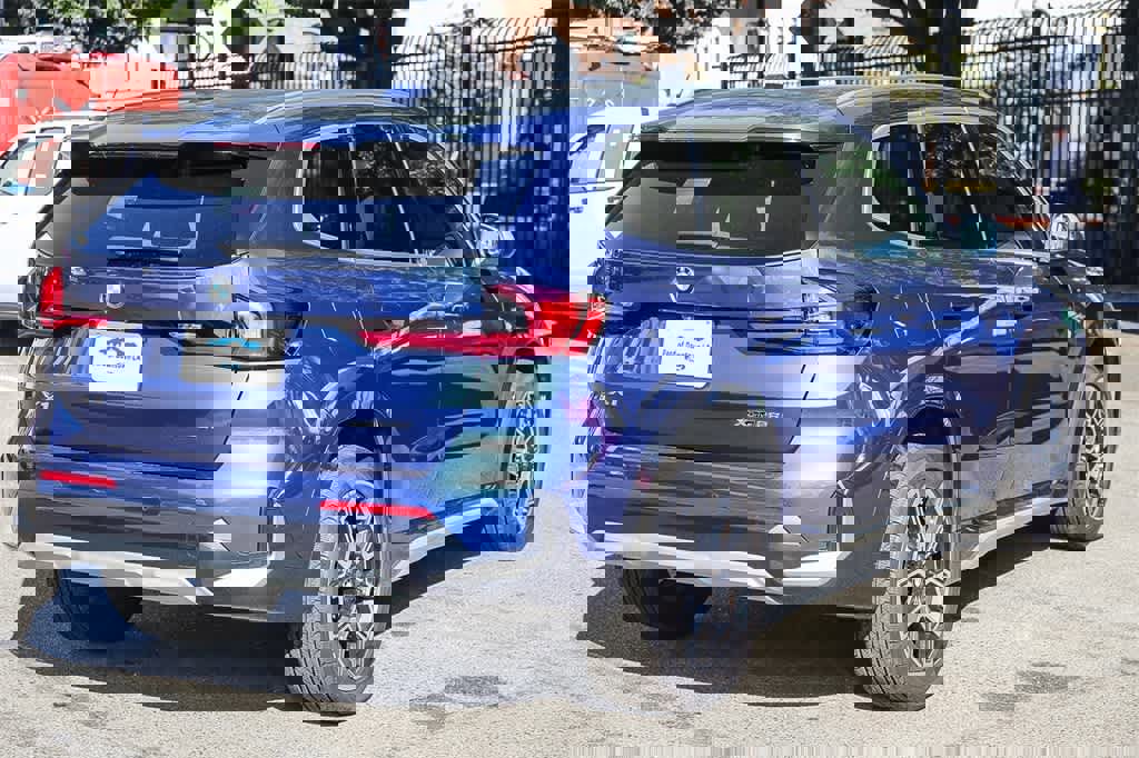 Used 2024 BMW X1 xDrive28i w/ Convenience Package image 4