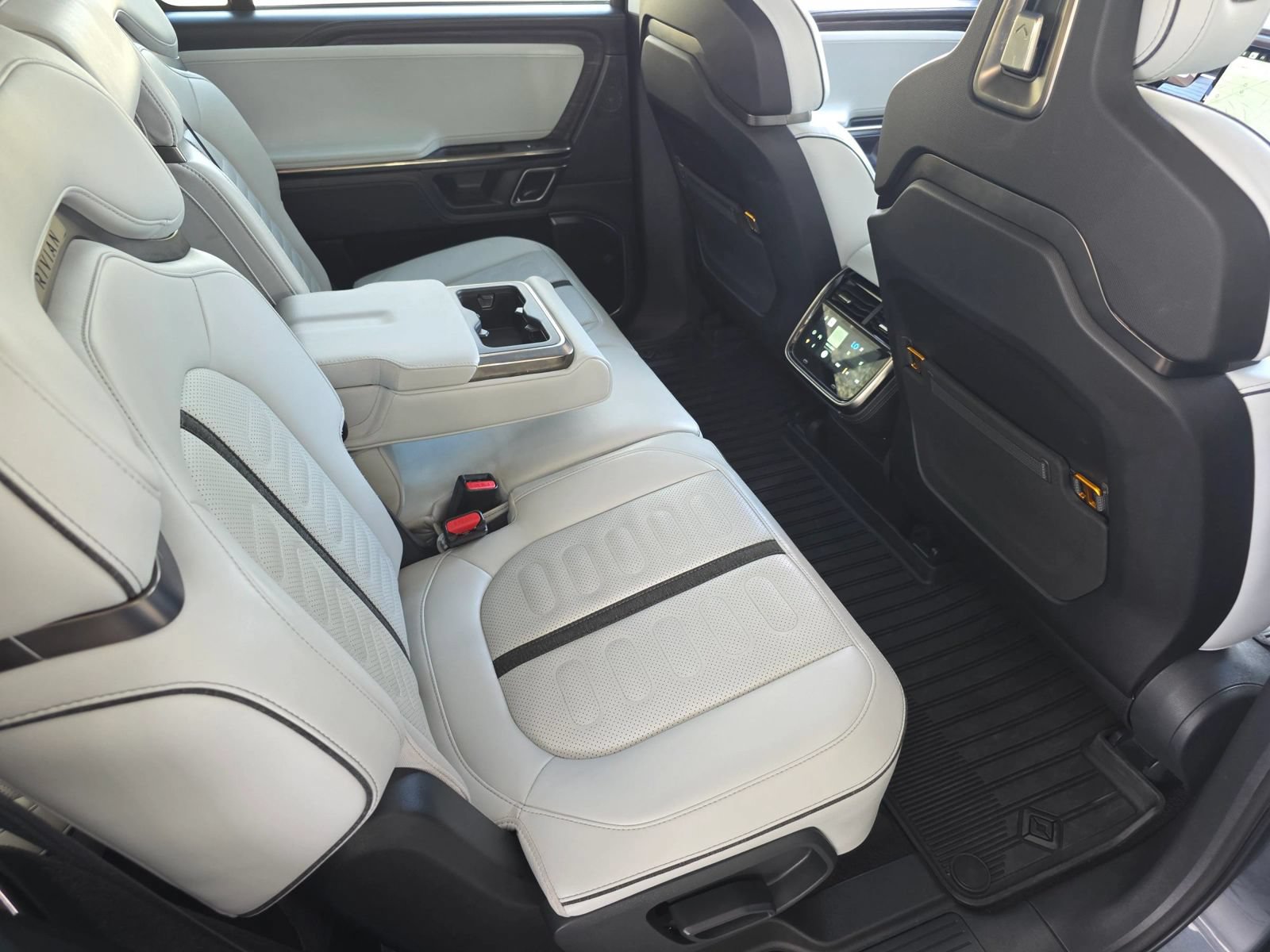 Used 2023 Rivian R1S Adventure Quad AWD/4WD image 30