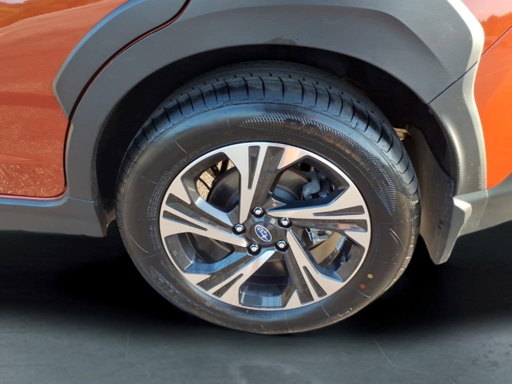 Used 2024 Subaru Crosstrek 2.0i Premium AWD/4WD image 11