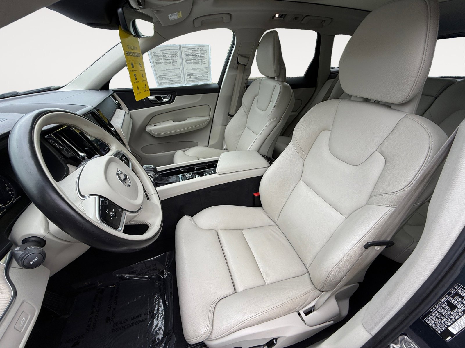 Used 2018 Volvo XC60 T5 Inscription w/ Convenience Package image 10