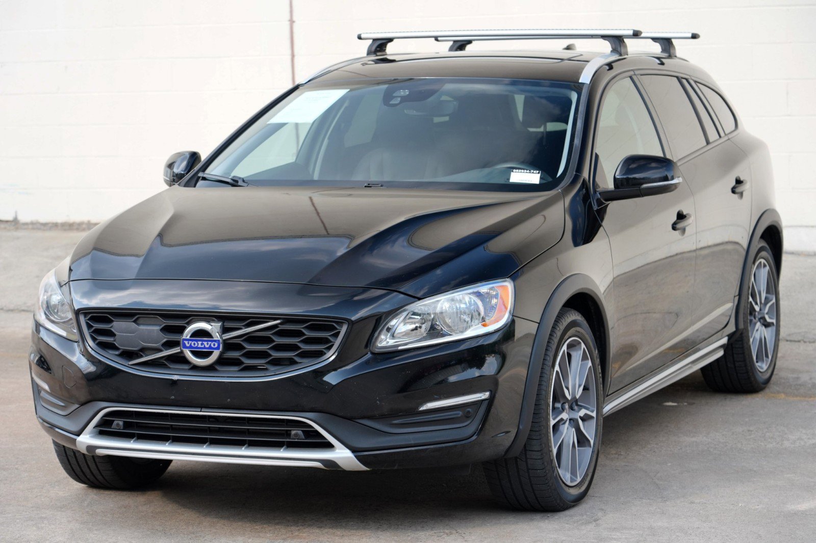 Used 2018 Volvo V60 T5 Cross Country w/ Convenience Package AWD/4WD image 43