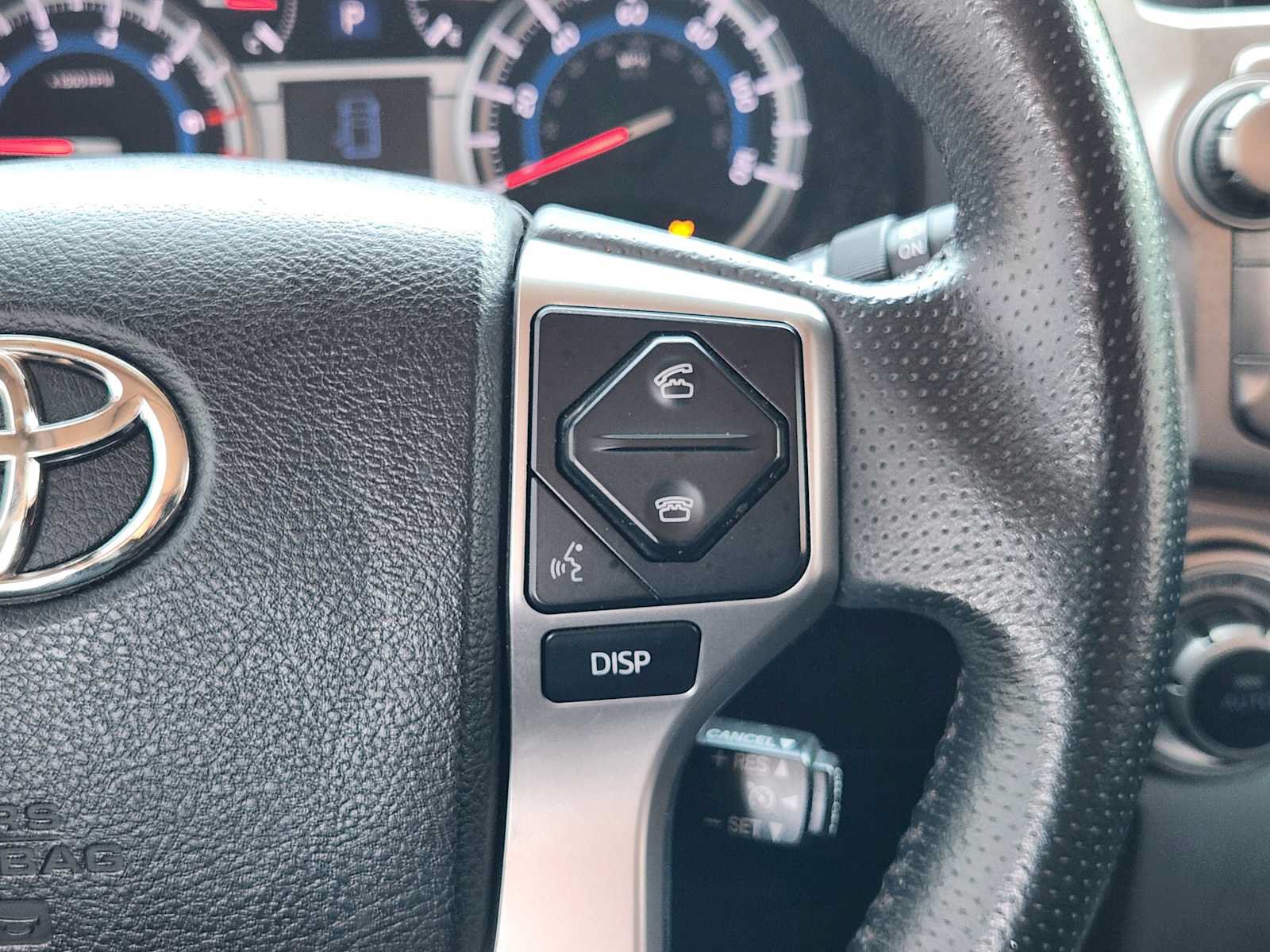 Used 2015 Toyota 4Runner Limited AWD/4WD image 28