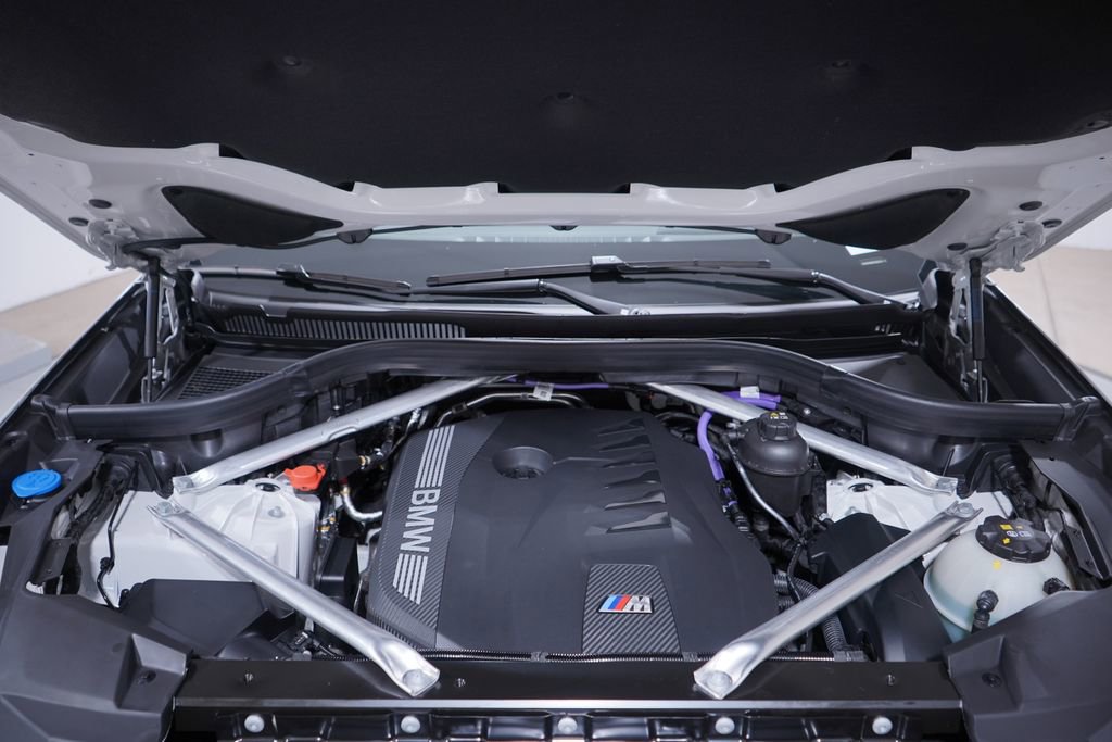 Used 2026 BMW X6 xDrive40i w/ Premium Package image 24