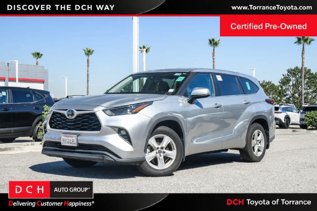 Certified 2023 Toyota Highlander LE AWD/4WD image 1