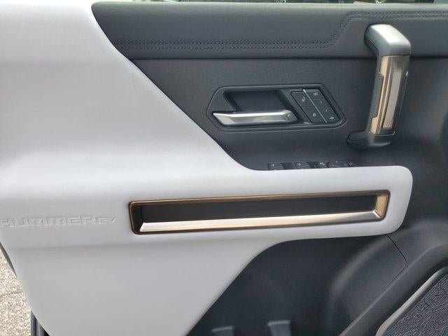 New 2025 GMC Hummer EV 2X image 19