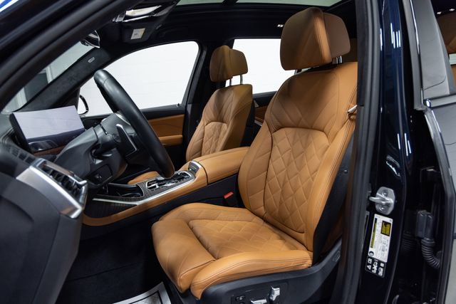 Certified 2024 BMW X7 xDrive40i w/ M Sport Package image 22