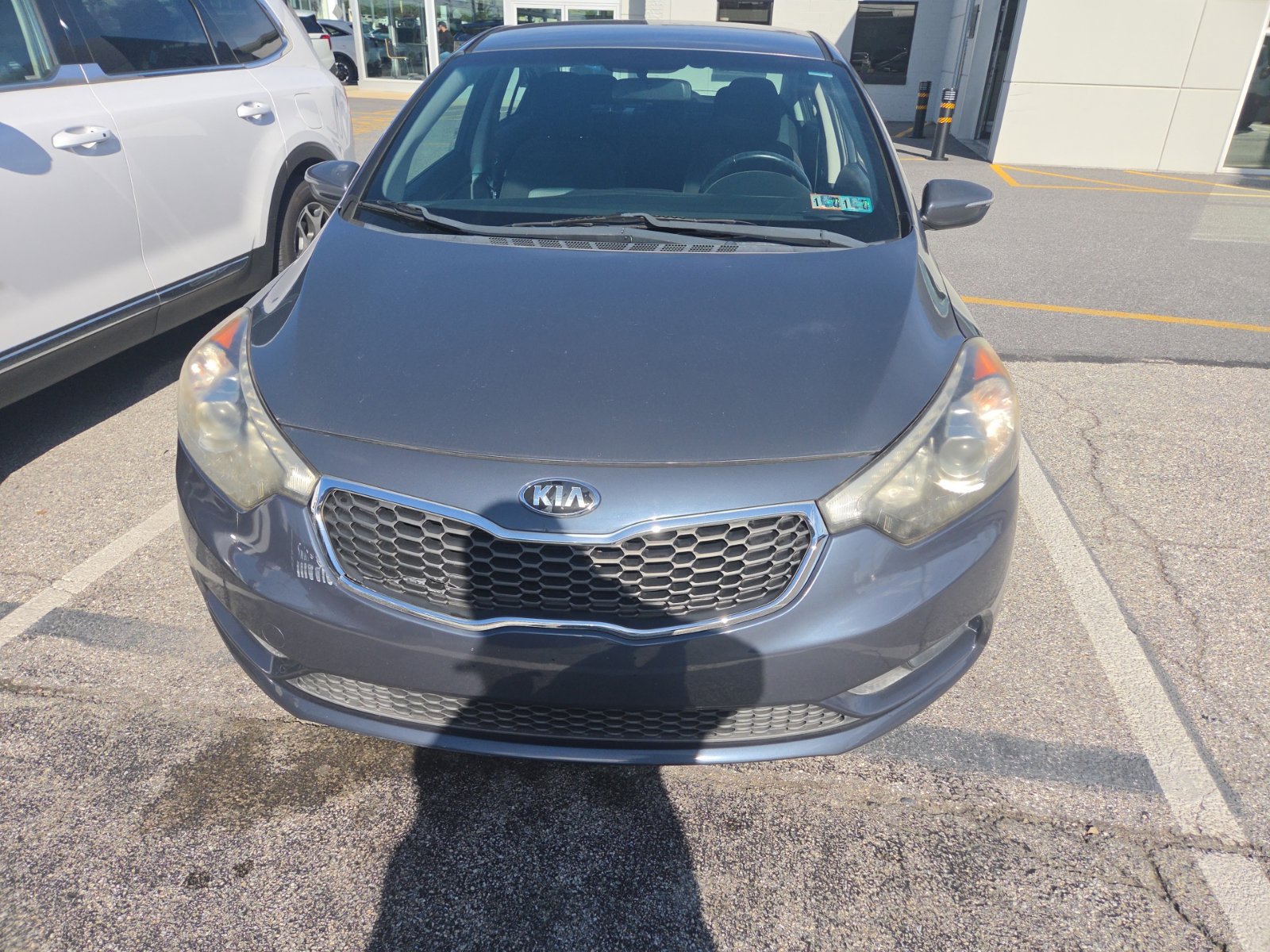 Used 2015 Kia Forte EX FWD image 2