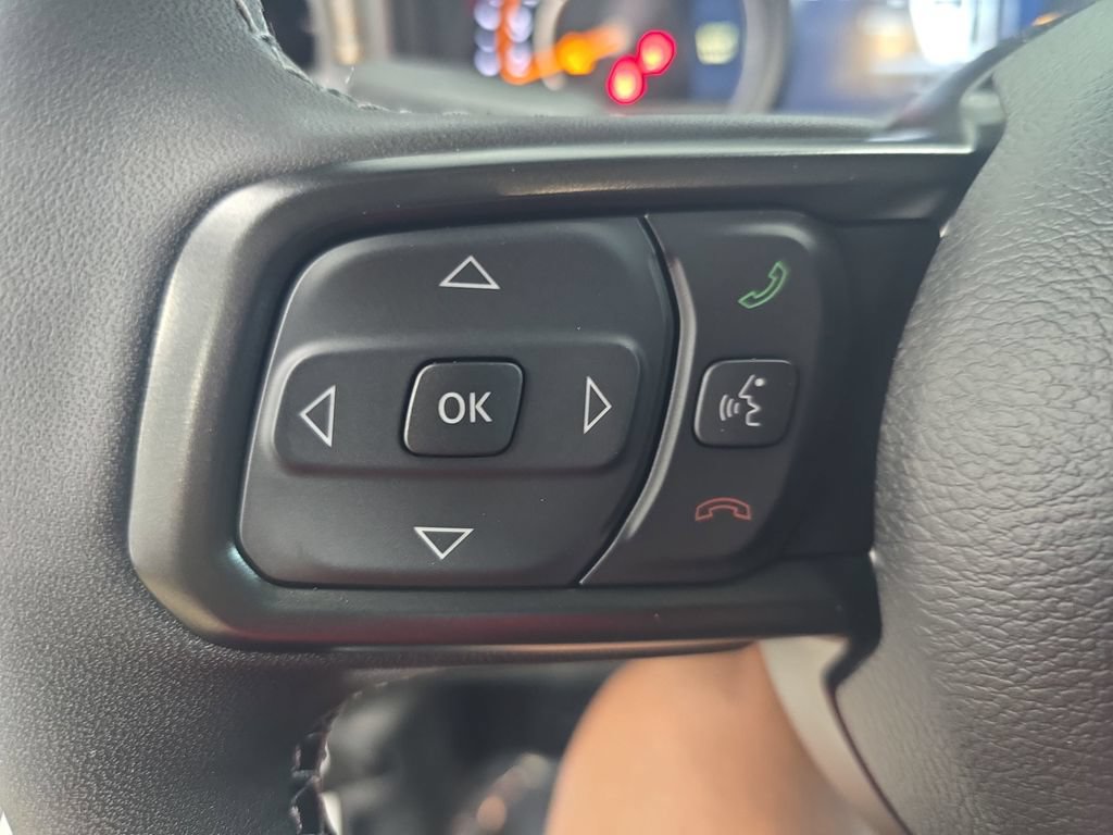 New 2026 Jeep Gladiator Sport AWD/4WD image 17