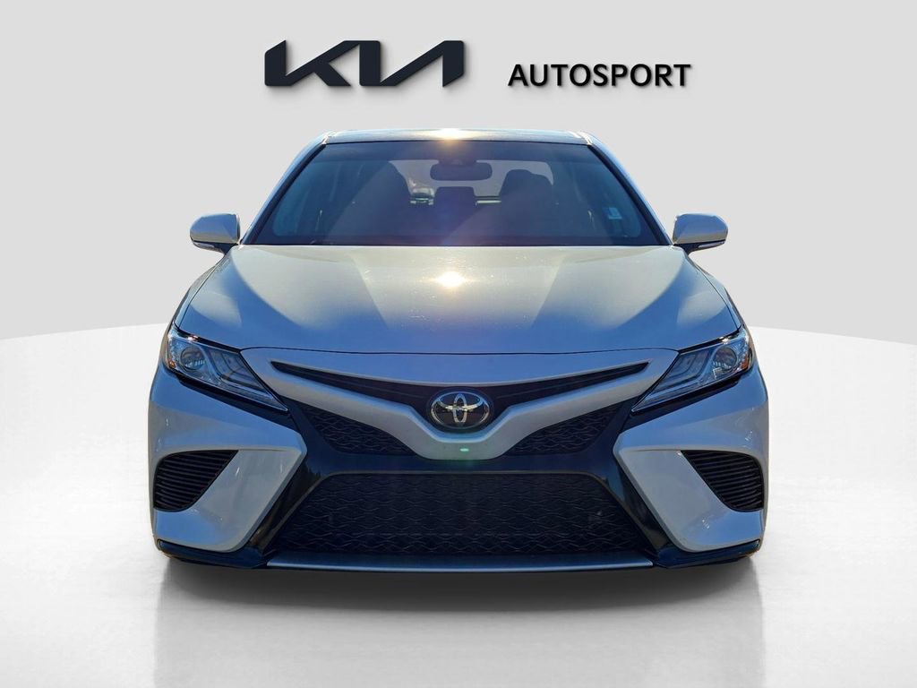Used 2020 Toyota Camry XSE video 2