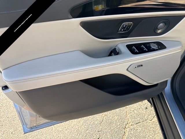 Certified 2024 Lincoln Nautilus Premier w/ Equipment Group 102A image 15