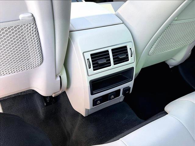 Used 2025 Jaguar F-PACE R-Dynamic S image 22