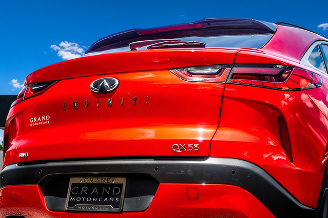 Used 2023 INFINITI QX55 Sensory w/ Lighting Package AWD/4WD image 40