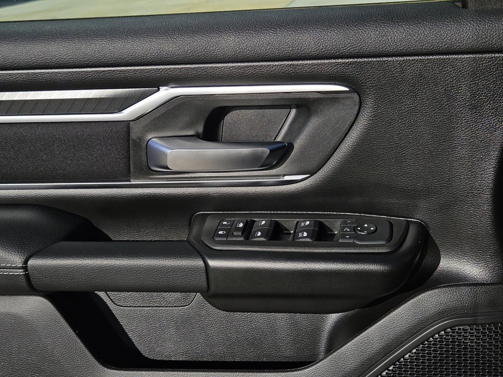 Used 2026 RAM 1500 Lone Star AWD/4WD image 11