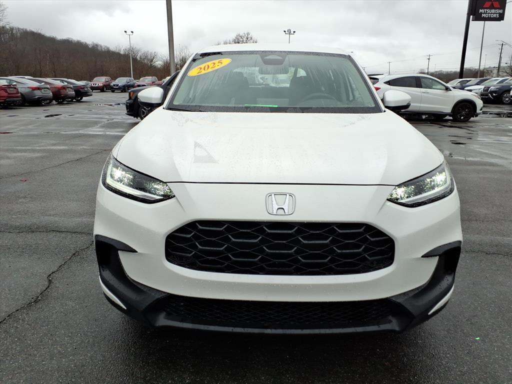 Used 2025 Honda HR-V LX image 12