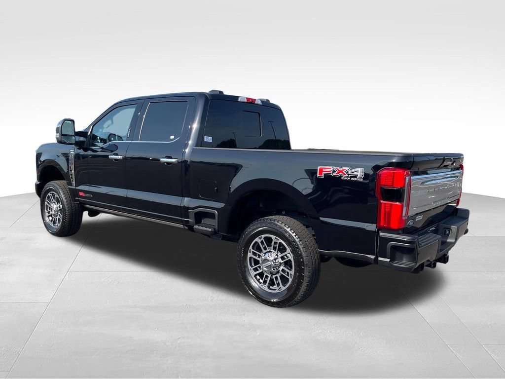 Used 2024 Ford F250 Limited w/ FX4 Off-Road Package AWD/4WD video 3