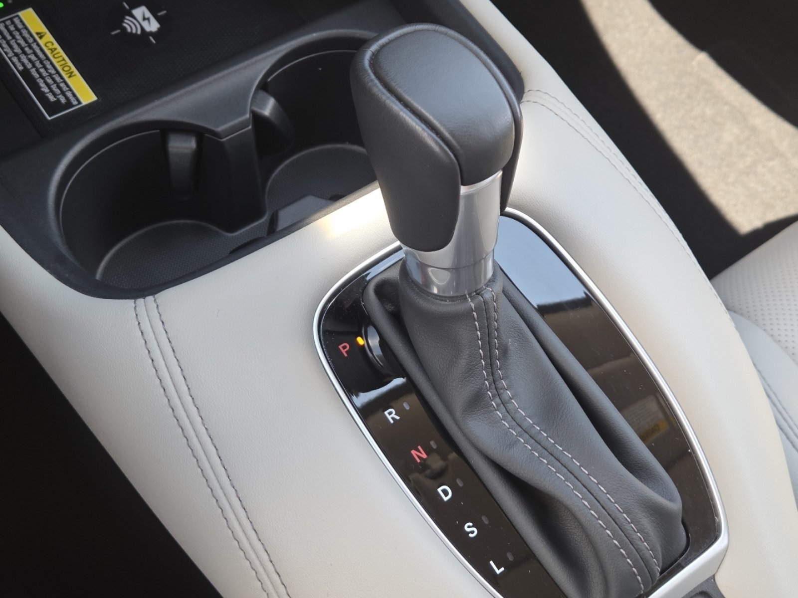 Used 2025 Honda HR-V EX-L image 30