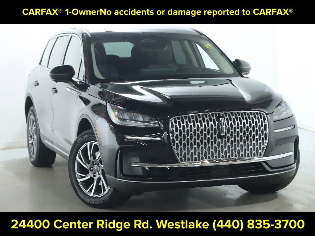 Used 2023 Lincoln Corsair FWD w/ Equipment Group 101A image 2