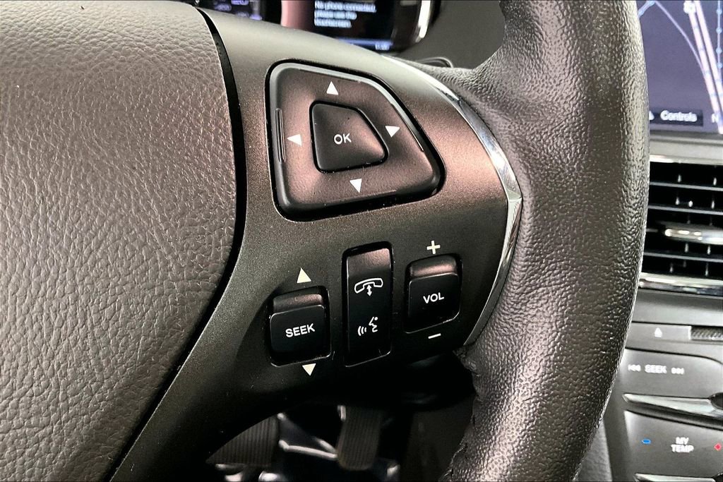 Used 2019 Lincoln MKT AWD image 19