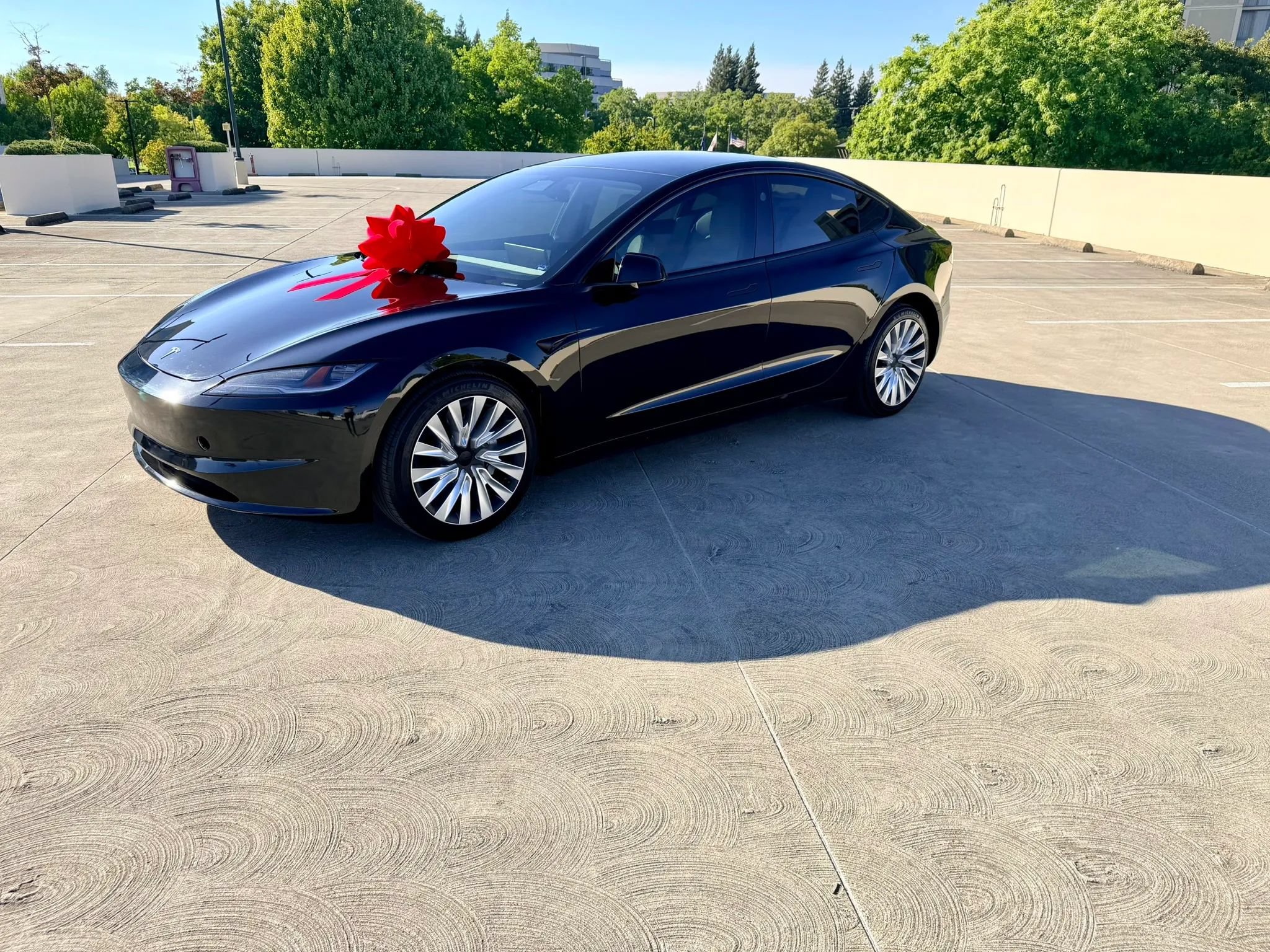 Used 2024 Tesla Model 3 Standard Range RWD image 15