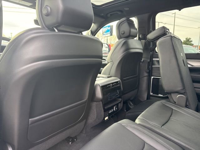 New 2026 Jeep Grand Wagoneer L Limited image 19