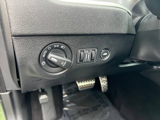 Used 2022 Dodge Charger GT w/ Performance Handling Group RWD image 8