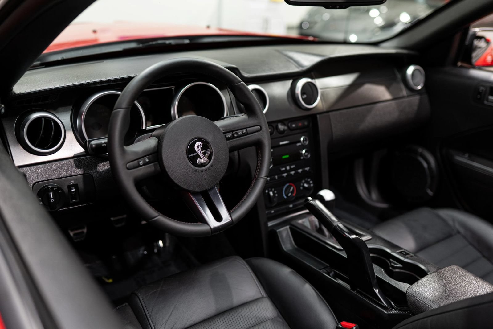 Used 2008 Ford Mustang Shelby GT500 RWD image 30