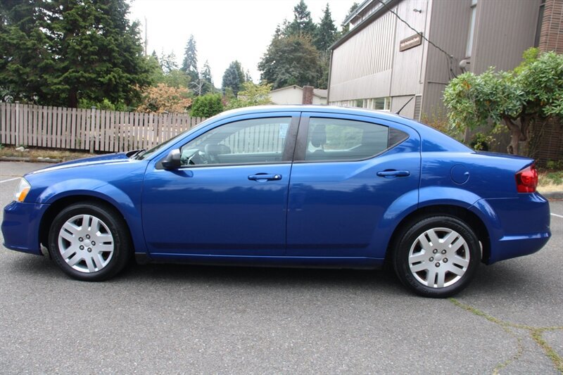 Used 2013 Dodge Avenger SE FWD image 12