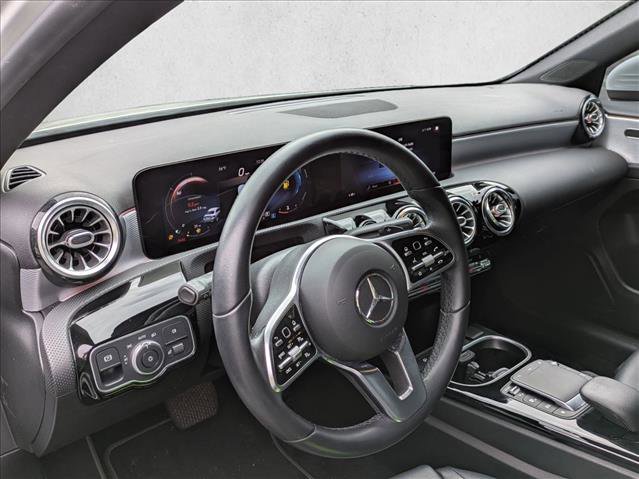 Used 2021 Mercedes-Benz A 220 image 10