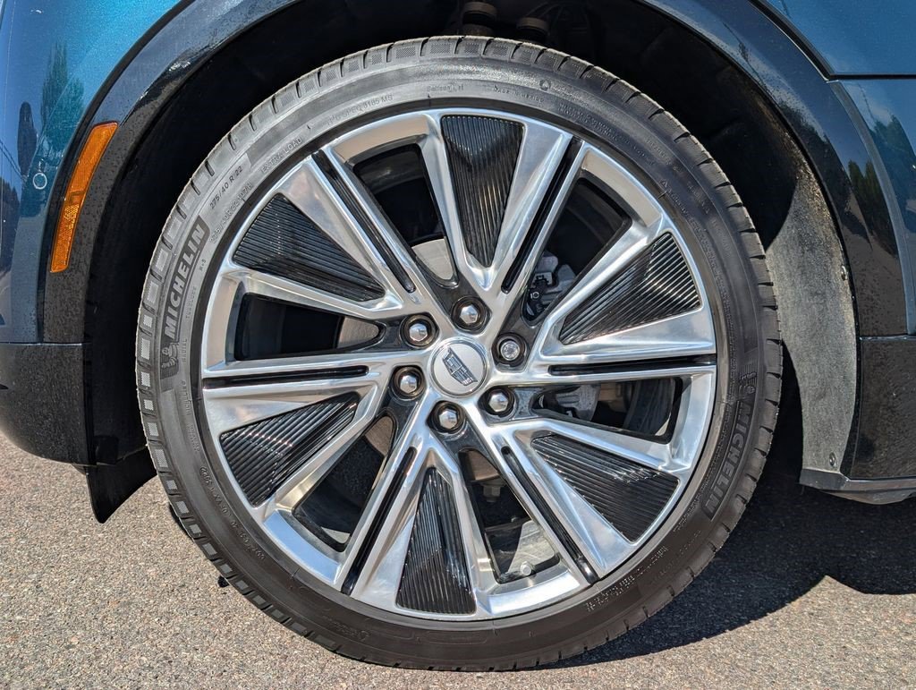 Certified 2024 Cadillac Lyriq Luxury w/ LPO, Floor Liner Package AWD/4WD image 9