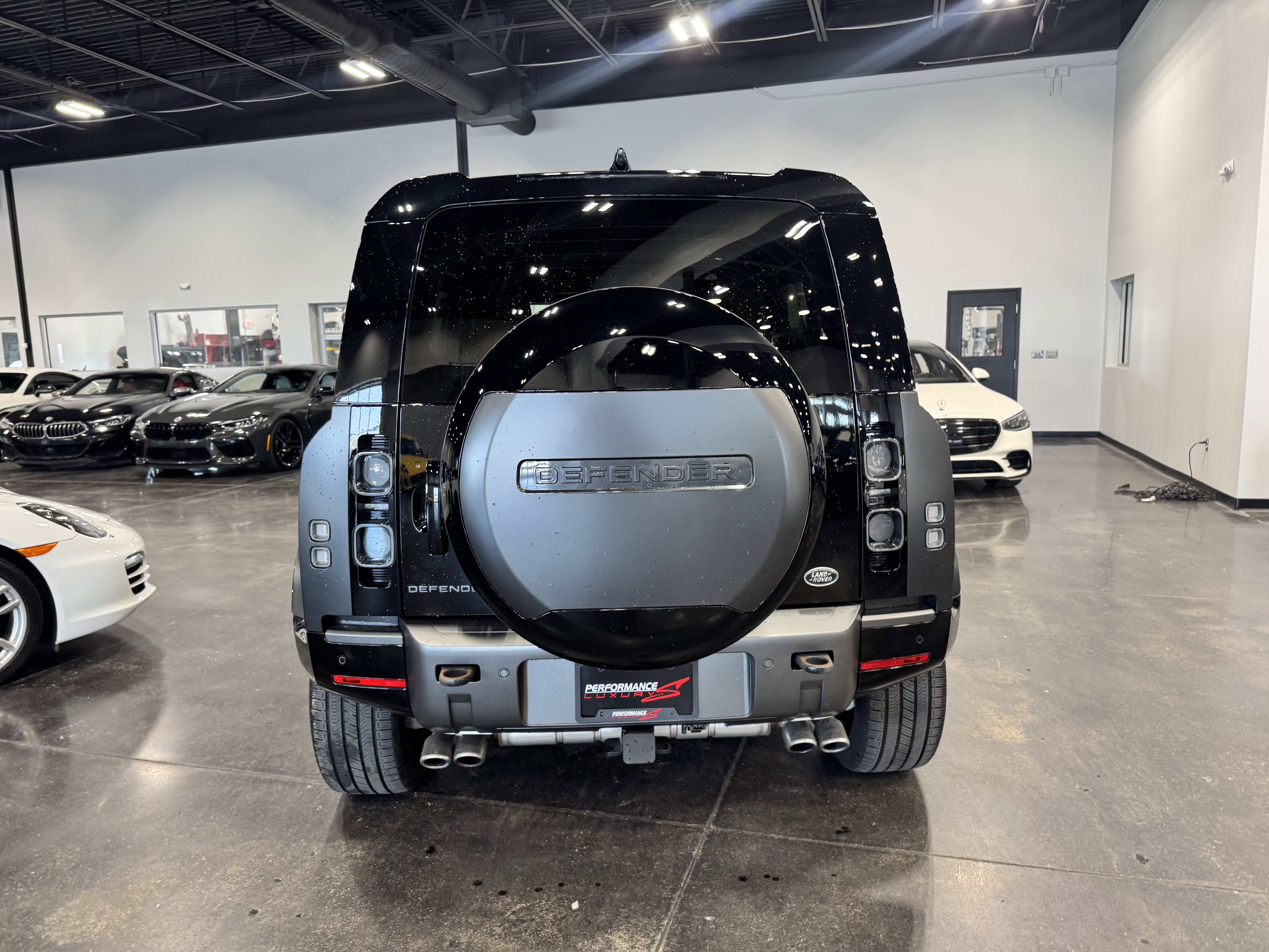 Used 2023 Land Rover Defender 110 Carpathian Edition image 23