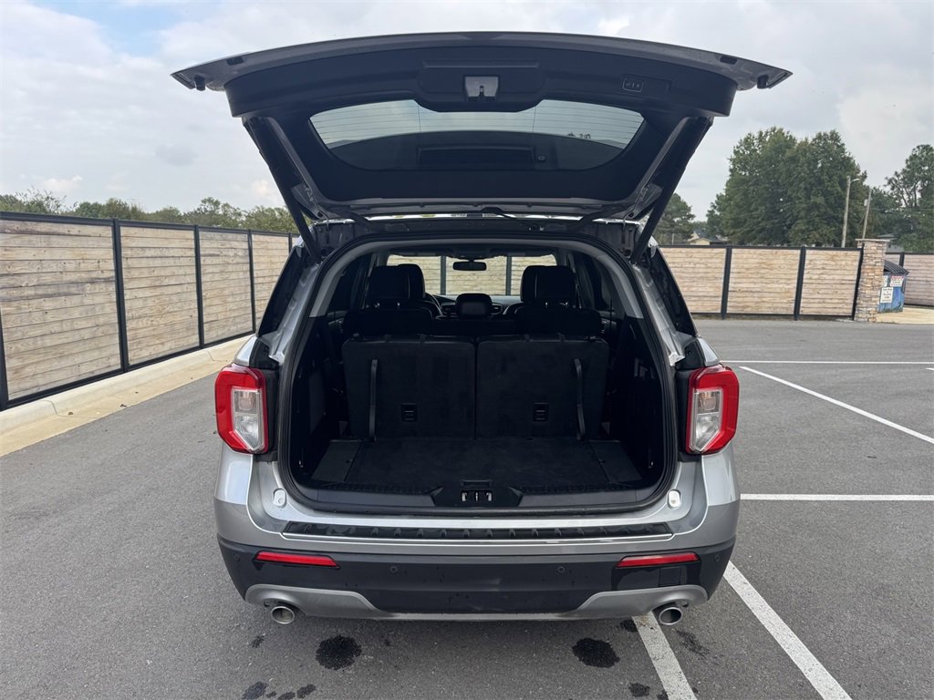 Used 2022 Ford Explorer Limited image 23